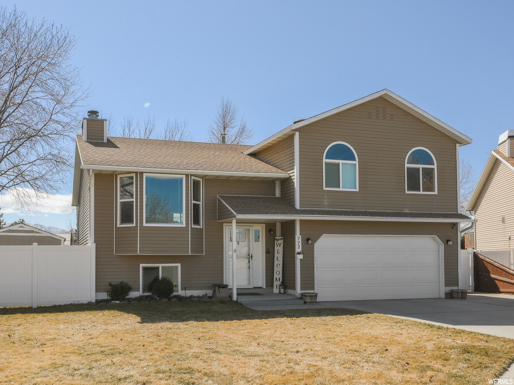 772 E Drystone Ave, Sandy, UT 84094