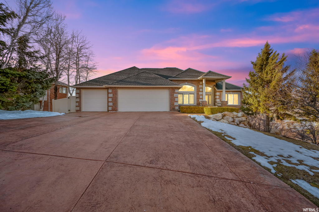 3252 Sunset Hollow Dr, Bountiful, UT 84010