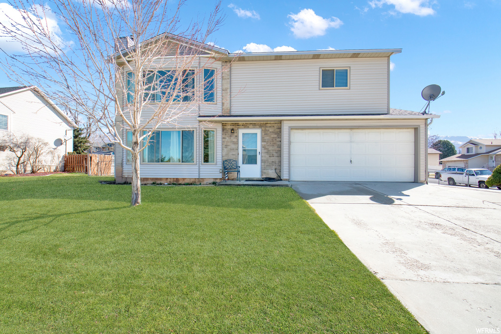 1290 N Plum Tree Dr E, Layton, UT 84040