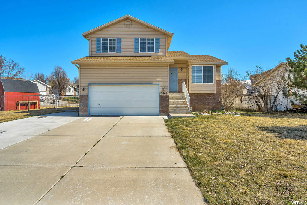 2563 S 200 E, Clearfield, UT 84015