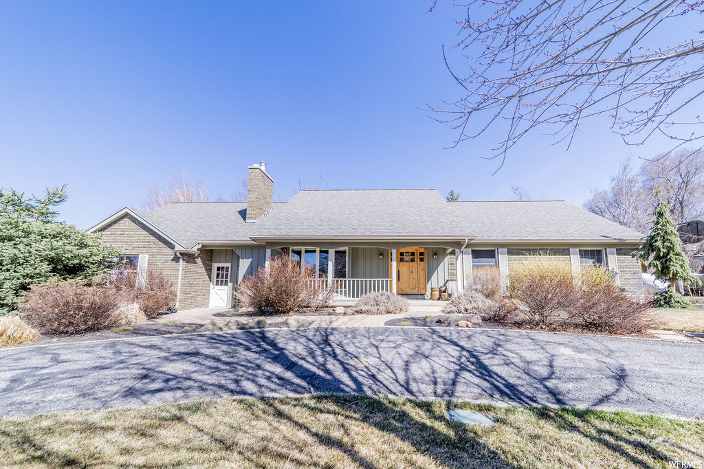 1265 E Cliffside Dr N, Logan, UT 84321