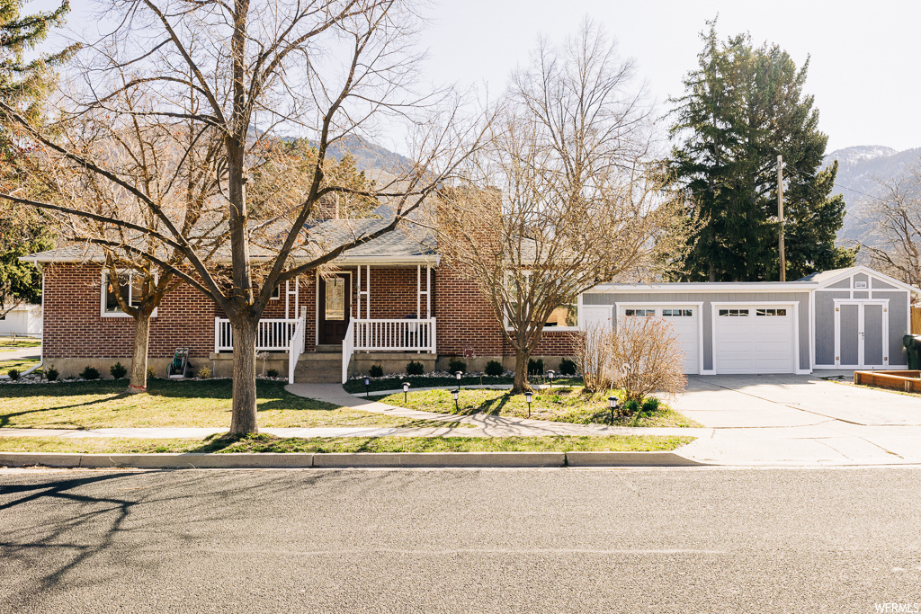 838 Hillcrest Ave, Logan, UT 84321