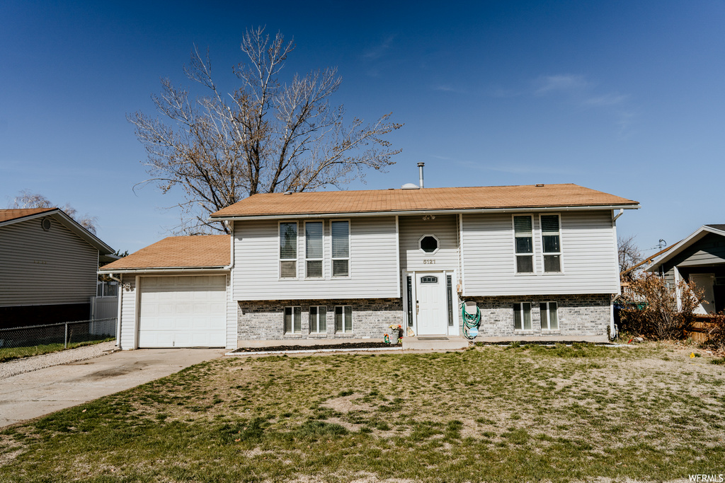 5121 S 1950 W, Roy, UT 84067