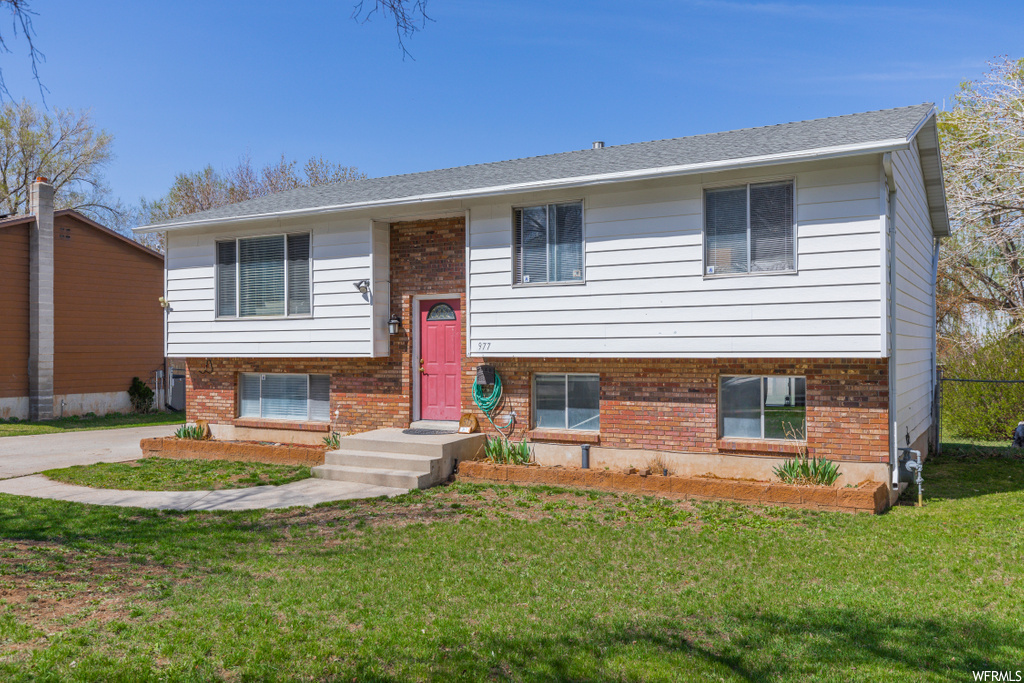 977 N 975 E, Ogden, UT 84404