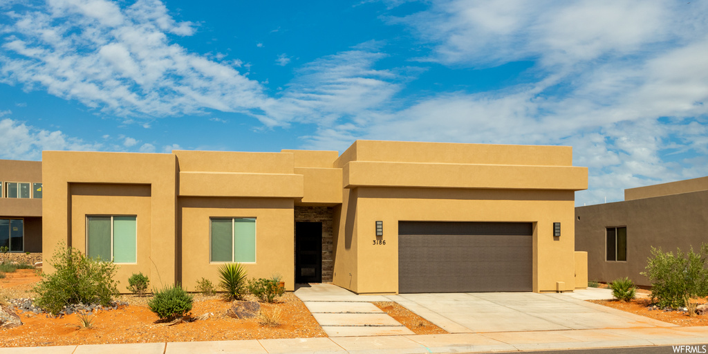 3186 S Hideaway Pl E, Hurricane, UT 84737