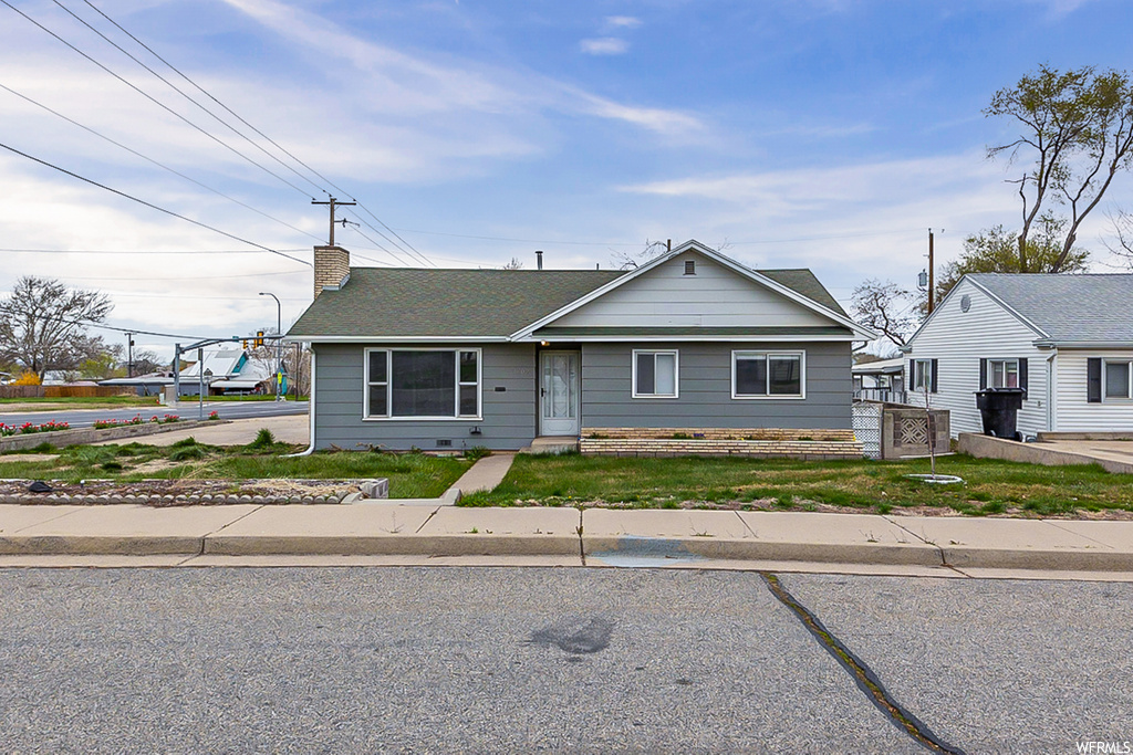 1809 N 200 W, Clearfield, UT 84015