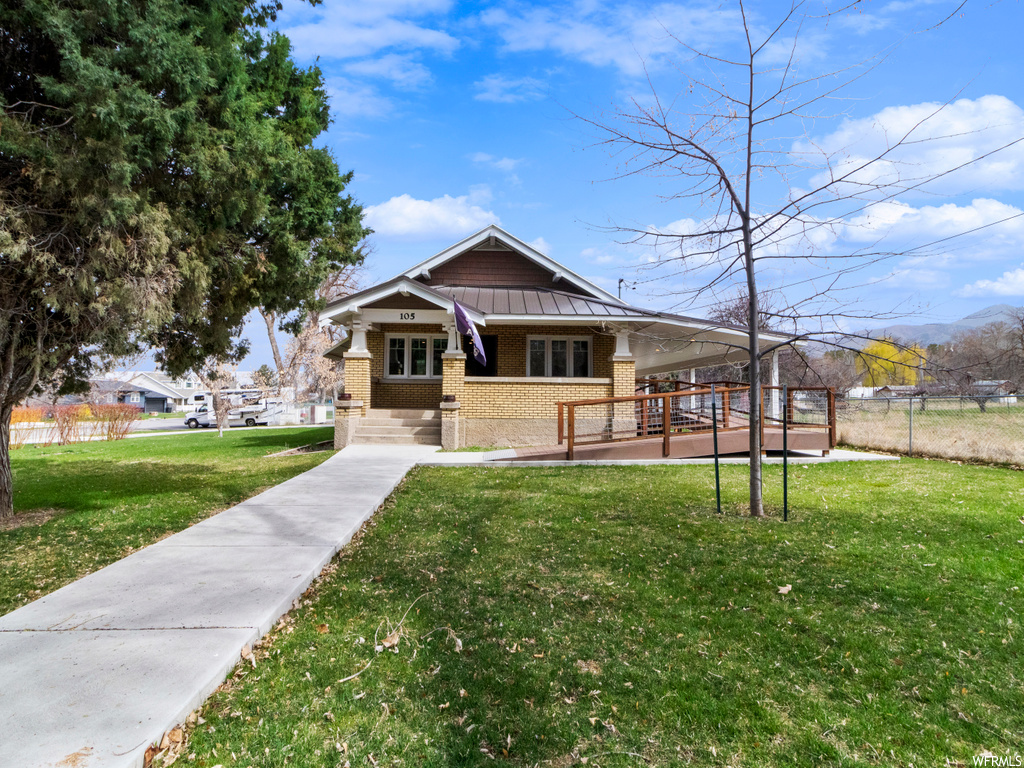 105 E 200 N, Hyde Park, UT 84318