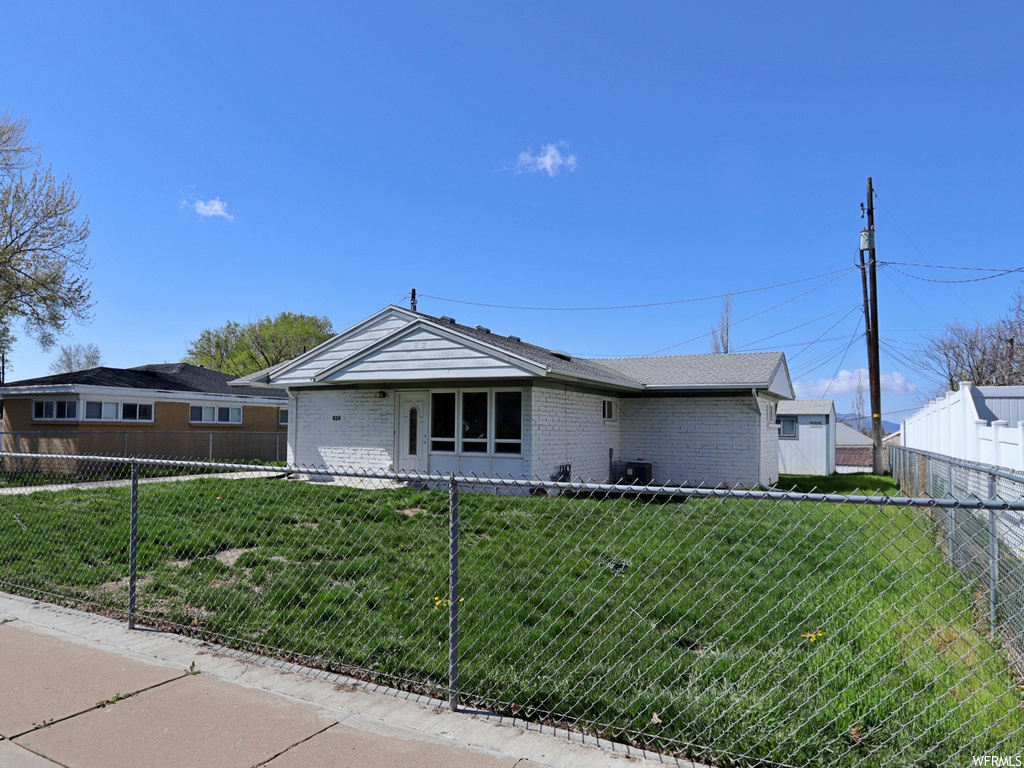 826 S Birch St E, Clearfield, UT 84015