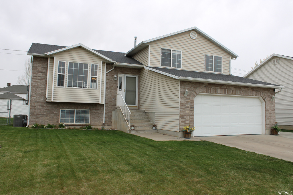 4235 W 5475 S, Roy, UT 84067