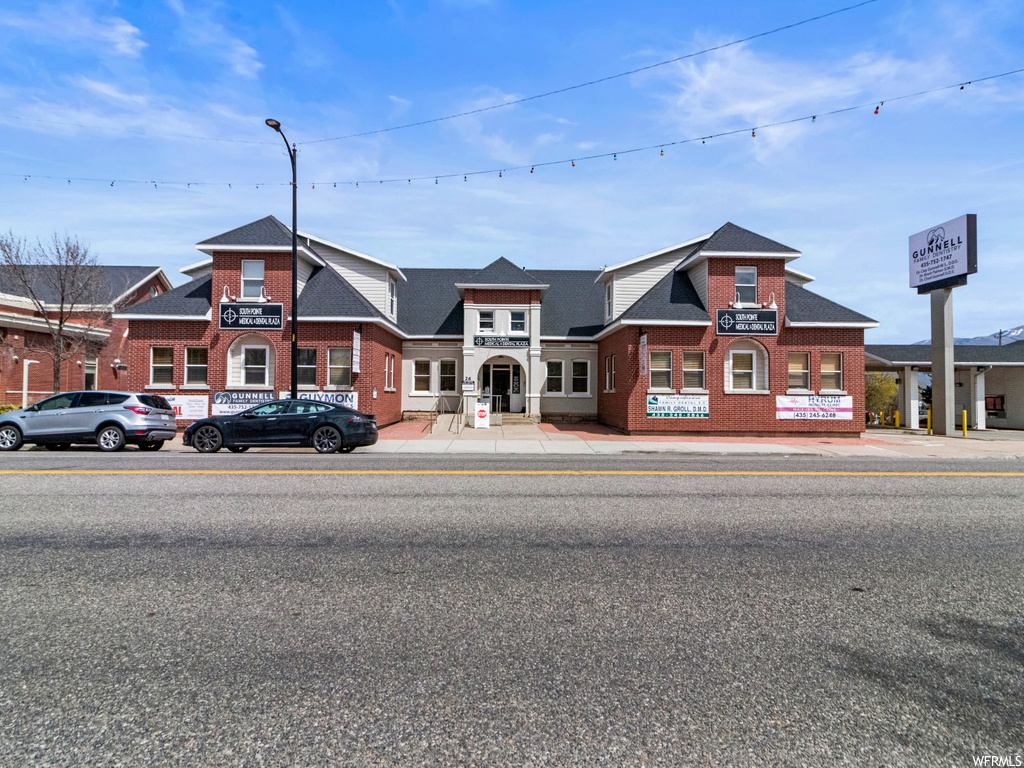 26 W Main St, Hyrum, UT 84319