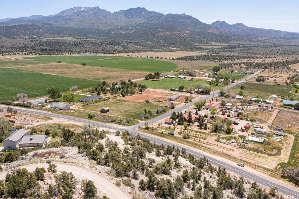 22 E Red Hill Rd #22, Central, UT 84722