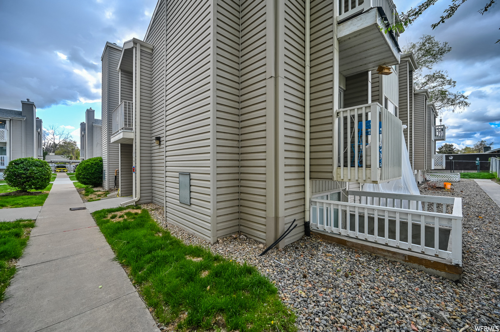 875 E Arrowhead Ln #21, Murray, UT 84107