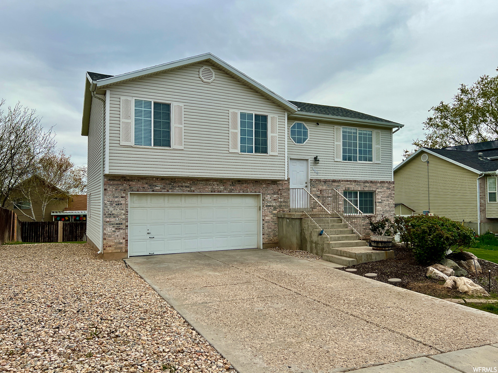 486 W 225 N, Clearfield, UT 84015