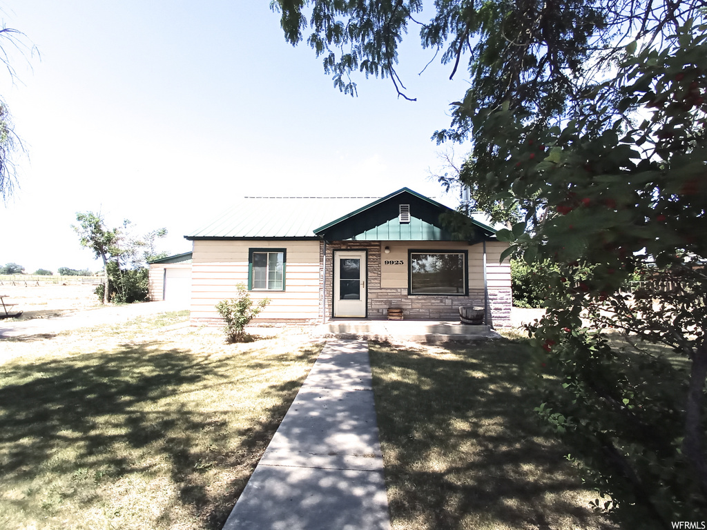 9925 E 6000 S, Jensen, UT 84035