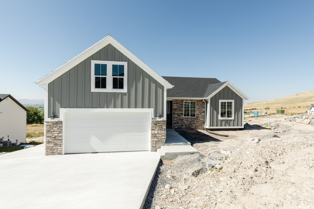 645 N 800 E, Hyde Park, UT 84318