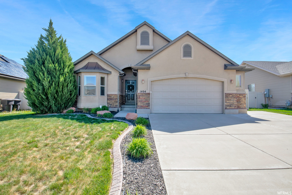 1404 N 2475 W, Clinton, UT 84015