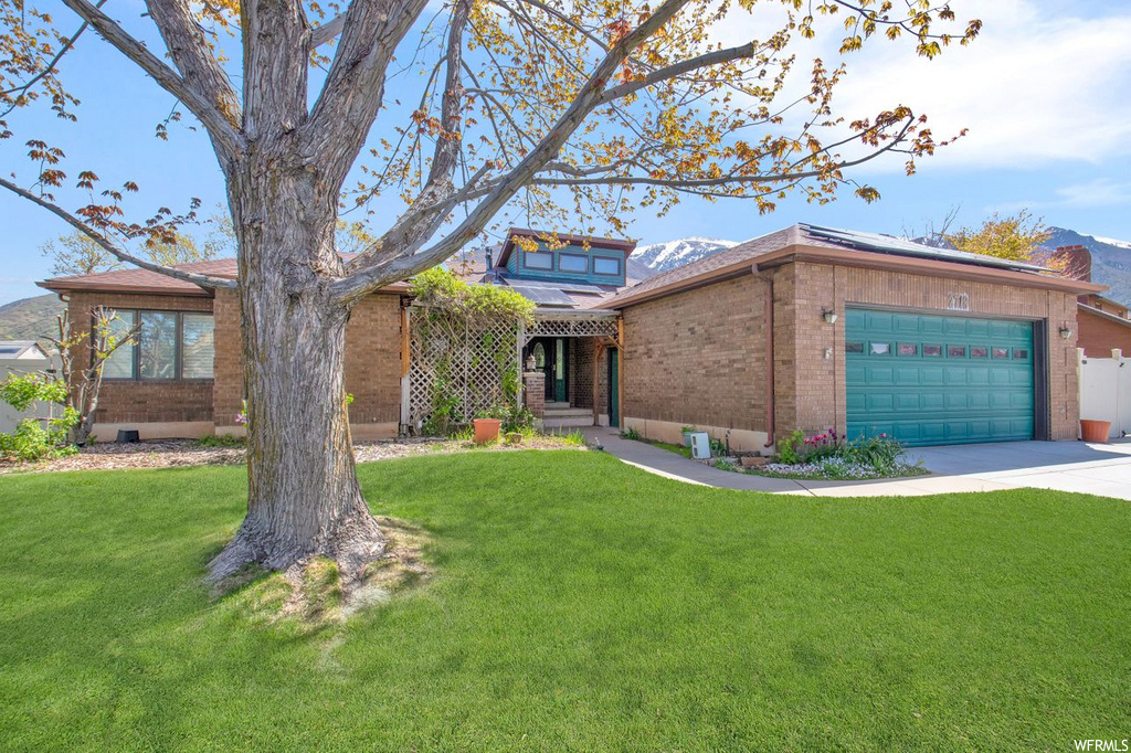 2718 N 2600 E, Layton, UT 84040