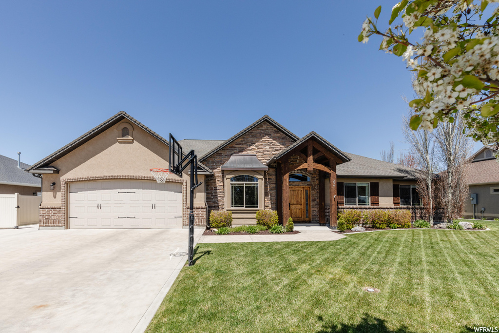 2991 Stonebridge Dr, Nibley, UT 84321