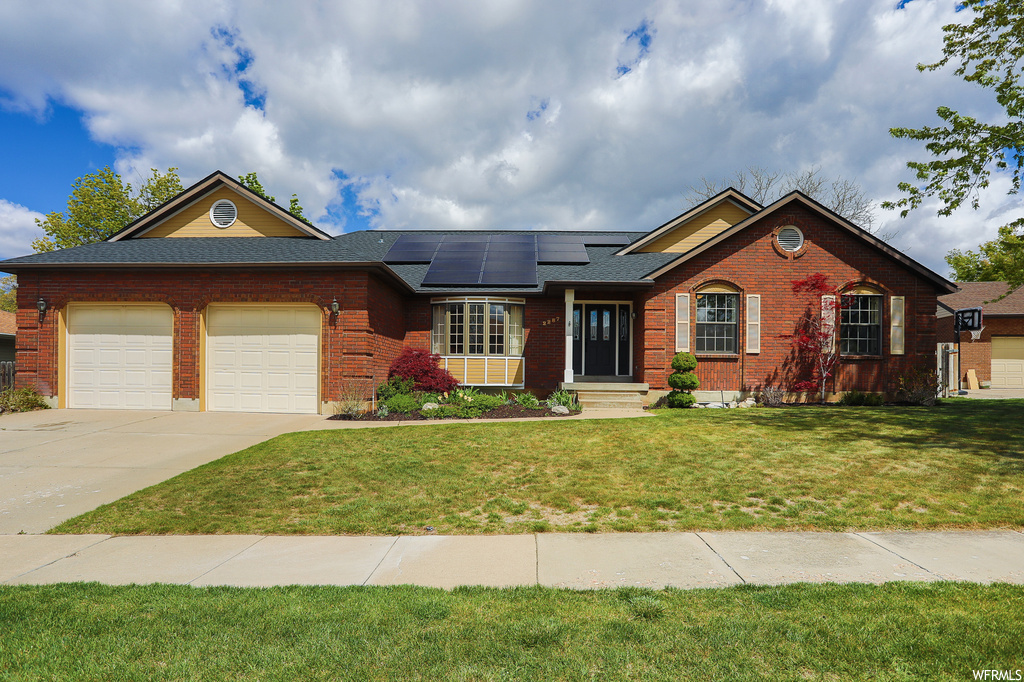 2287 E Sunset Dr, Layton, UT 84040