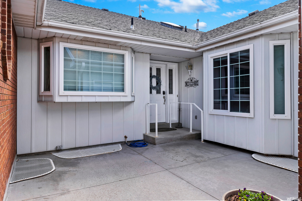 5458 S 150 E, Washington Terrace, UT 84405