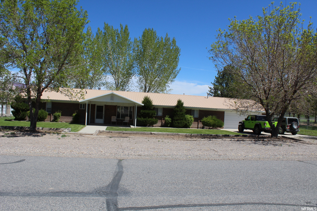 75 E 300 N, Glenwood, UT 84730
