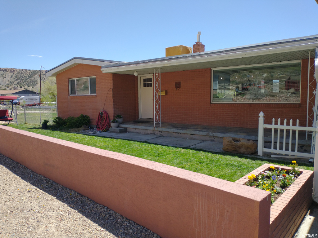 400 E, Helper, UT 84526