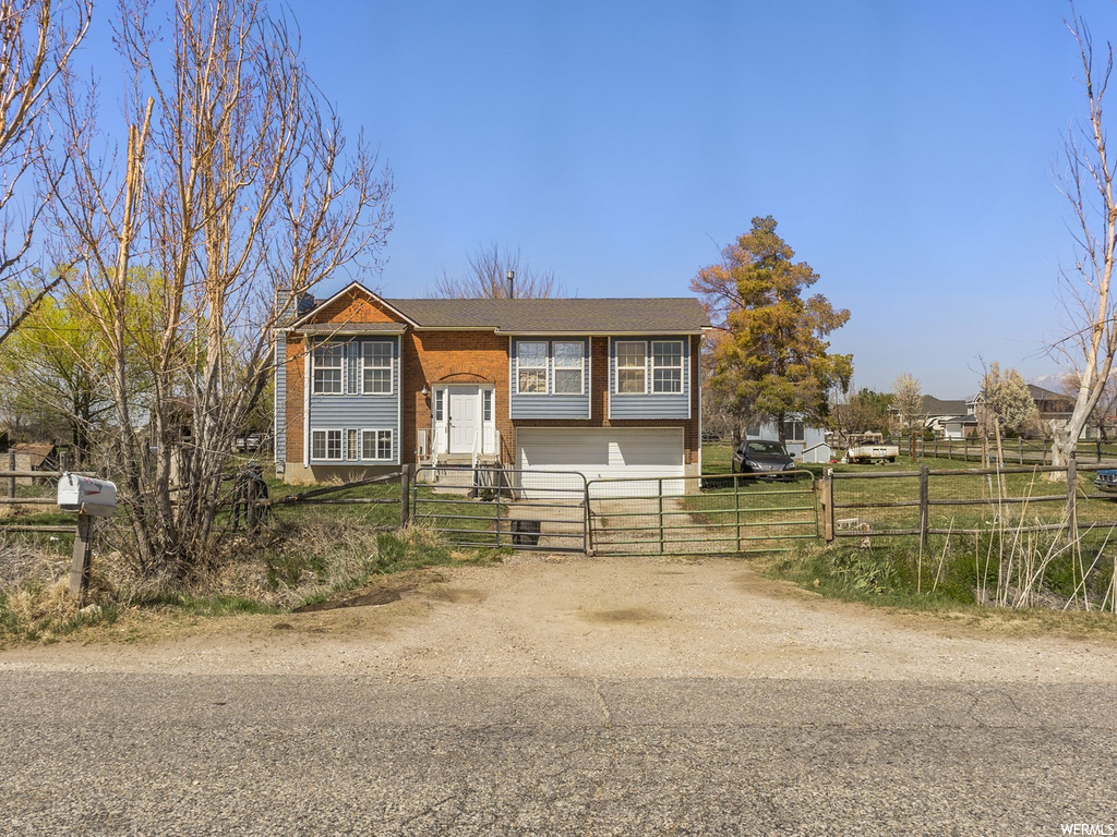 6468 W 5900 S, Hooper, UT 84315