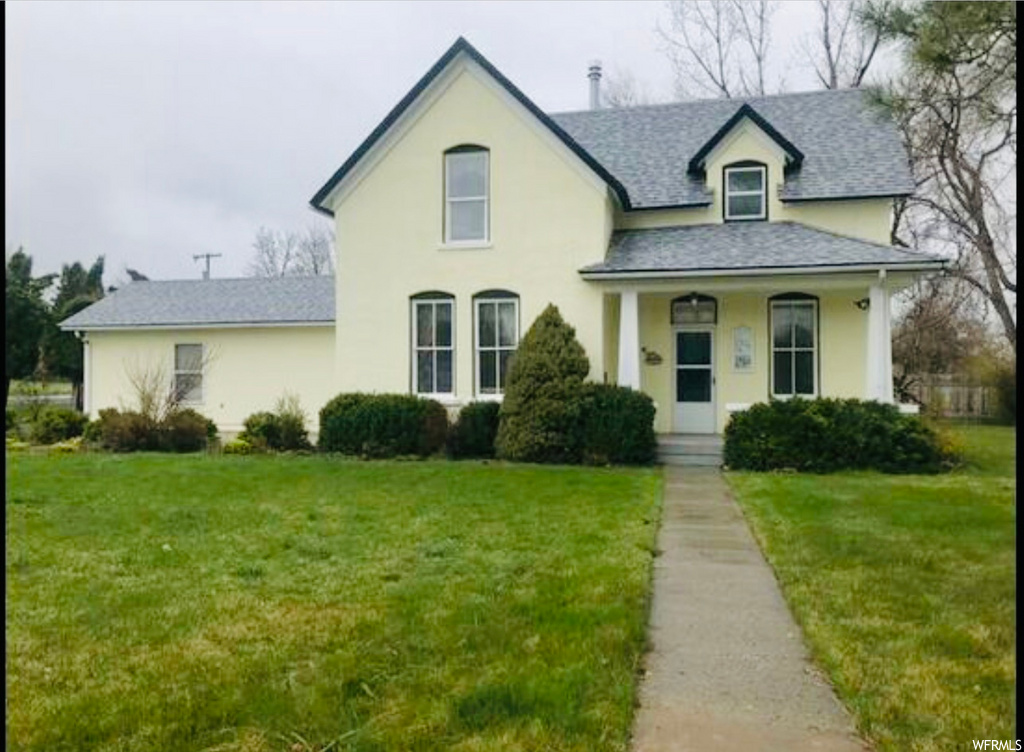 84 S 400 E, Hyrum, UT 84319