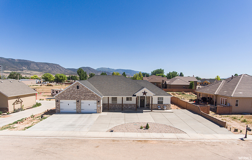 544 E 4960 N, Enoch, UT 84721