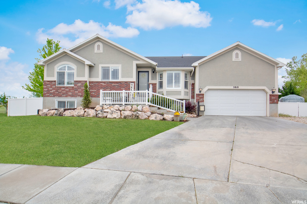 5810 S 4175 W, Roy, UT 84067