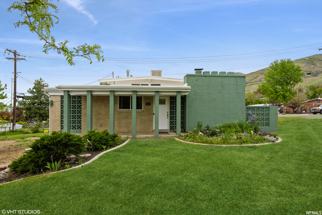 749 E 400 N, Bountiful, UT 84010