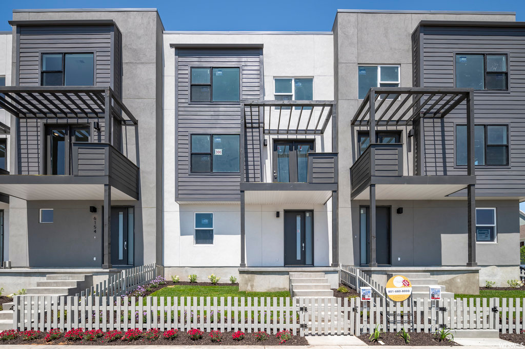 6152 W SOUTH JORDAN PKWY #300, South Jordan UT 84009