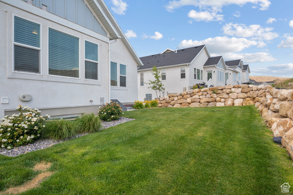 9786 N AARON AVE #221 Eagle Mountain, UT 84005