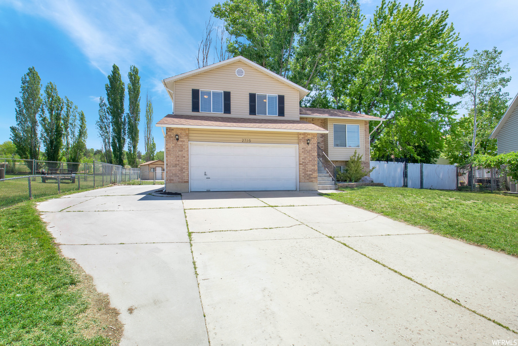 2715 W 4375 S, Roy, UT 84067