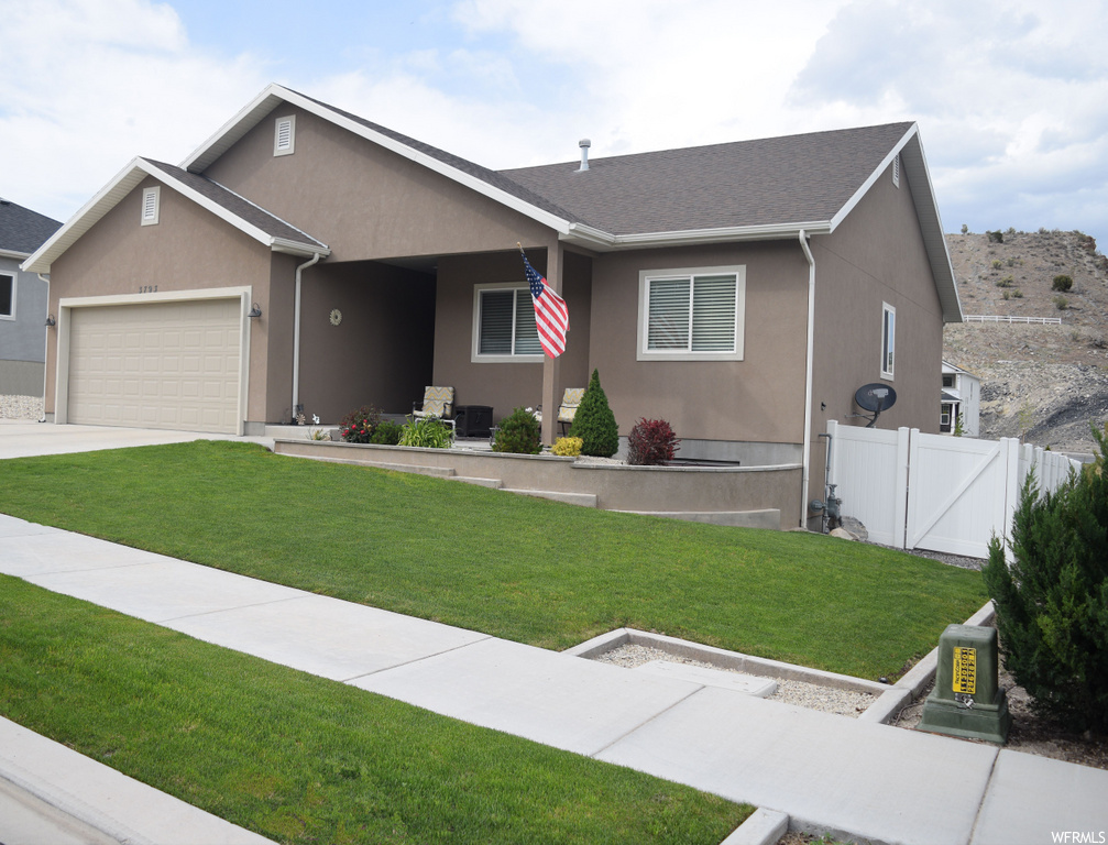 3793 E Pawnee Rd, Eagle Mountain, UT 84005