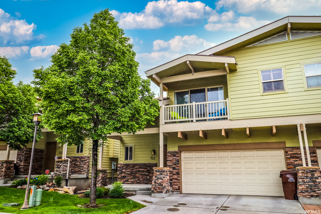 722 E Timbercraft Ln, Midvale, UT 84047