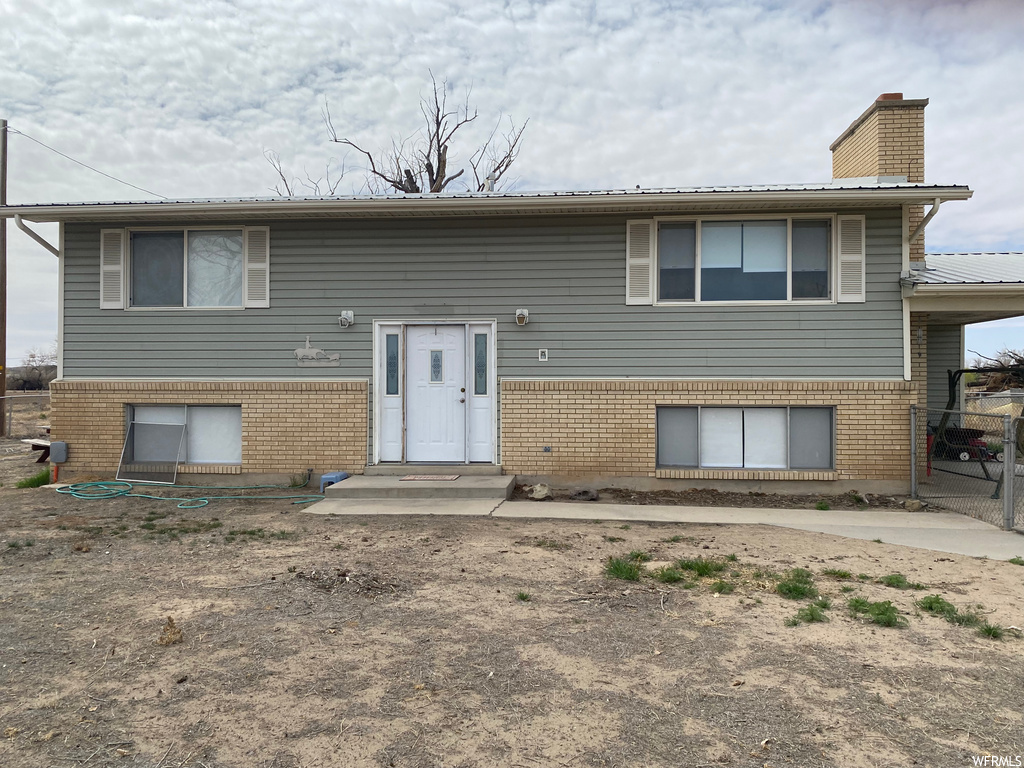1290 E Main St, Green River, UT 84525