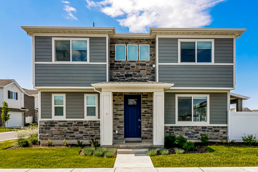 1611 W Parkview Dr, Syracuse, UT 84075
