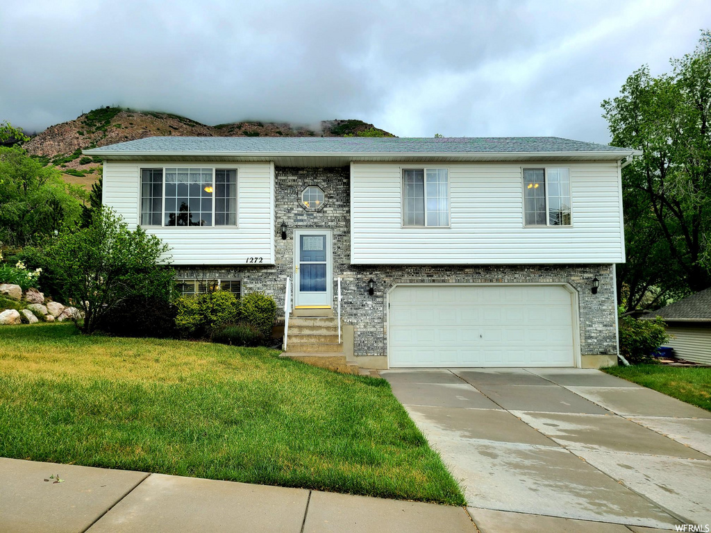 1272 S Maxfield Dr E, Ogden, UT 84404