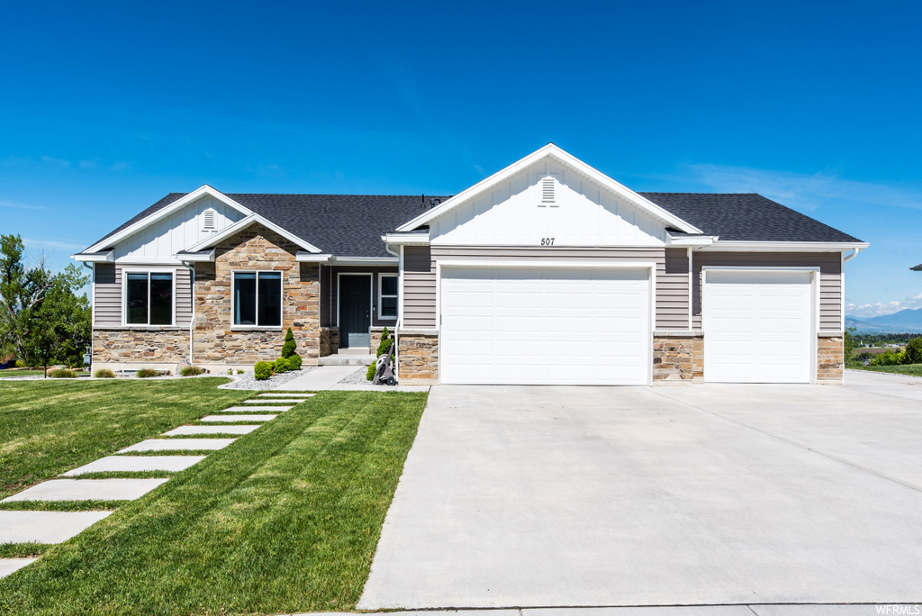 507 N 725 E, Hyde Park, UT 84318