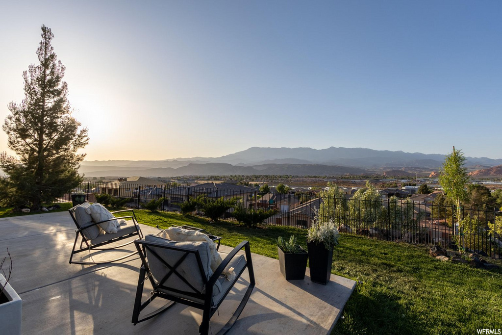 2321 Ridge View Dr, Hurricane, UT 84737
