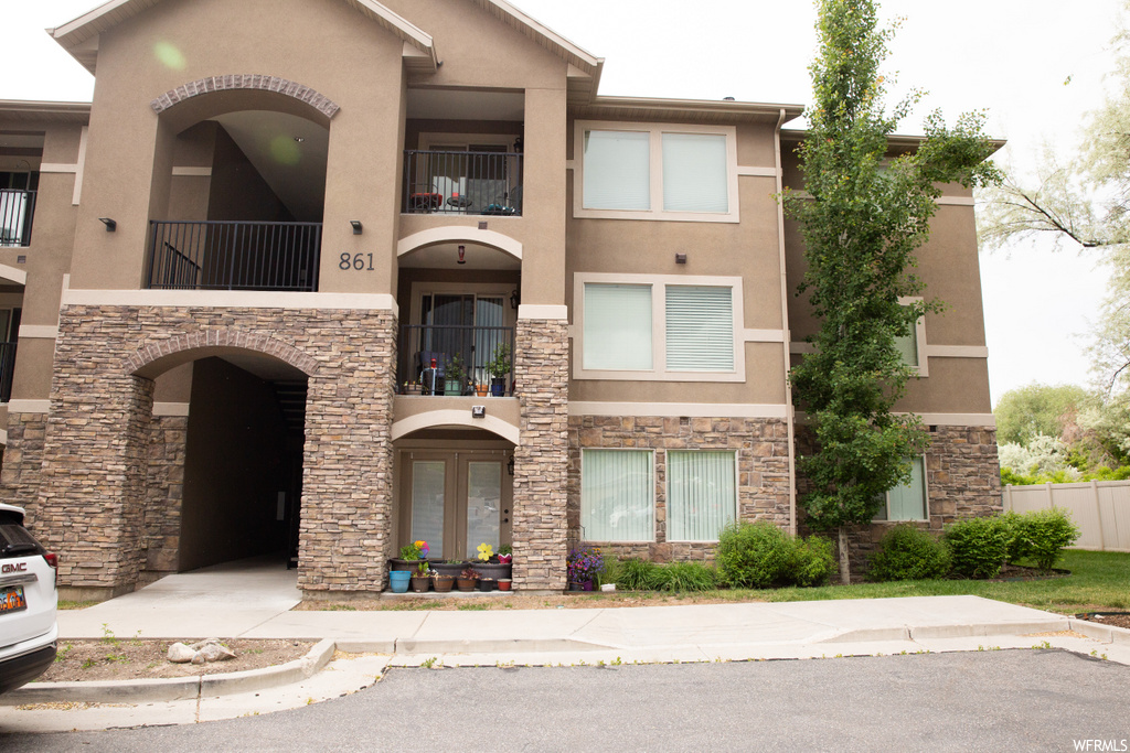 861 S Main St #J, Layton, UT 84041