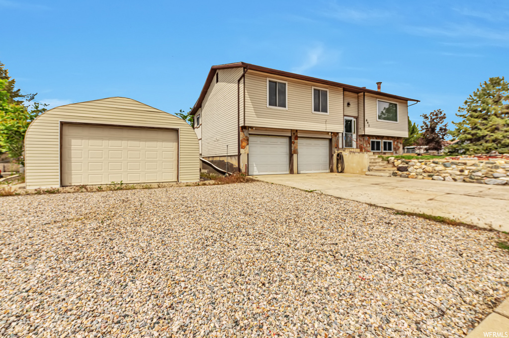 841 W 600 N, Clearfield, UT 84015