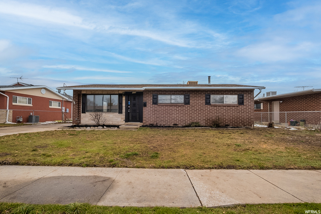 1113 N Victoria Way, Salt Lake City, UT 84116