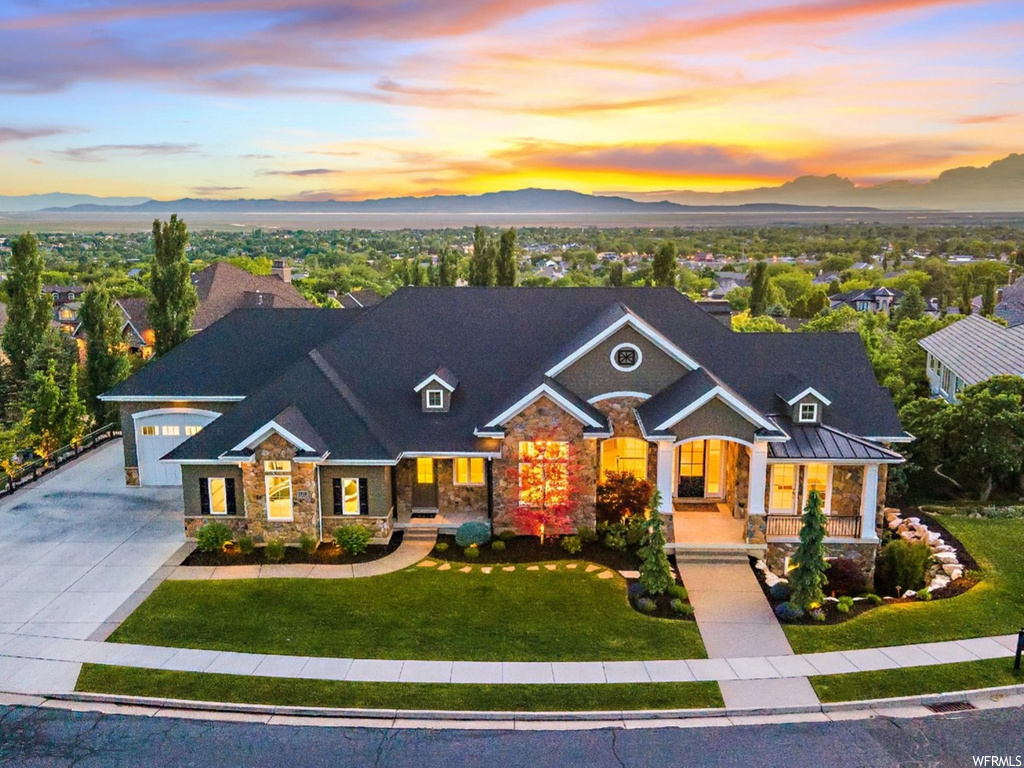 1224 E Deer Ridge Rd, Fruit Heights, UT 84037