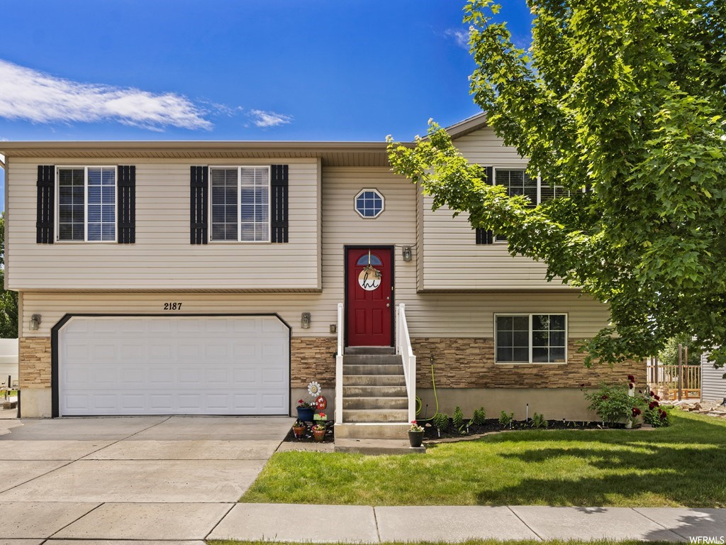 2187 W 2265 N, Clinton, UT 84015