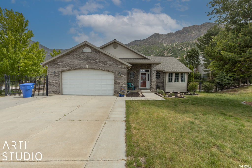 1366 E 2850 N, North Ogden, UT 84414