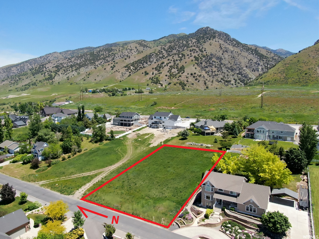 910 S Foothill Dr W #16, Providence, UT 84332