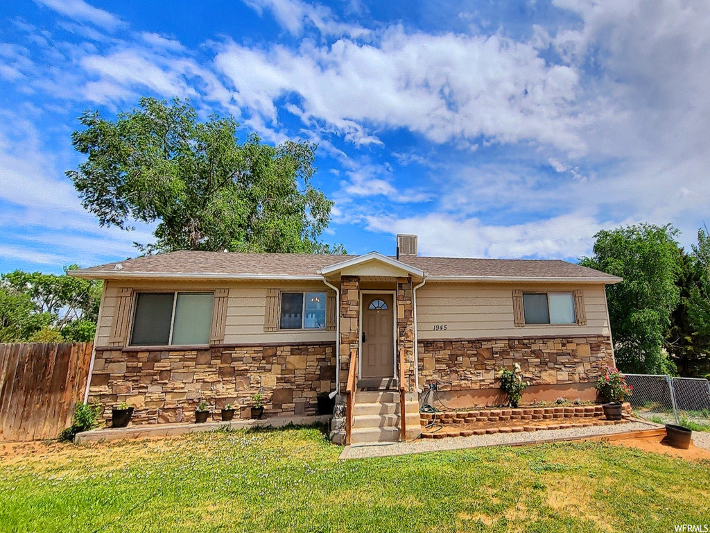 1945 E 3050 S, Vernal, UT 84078