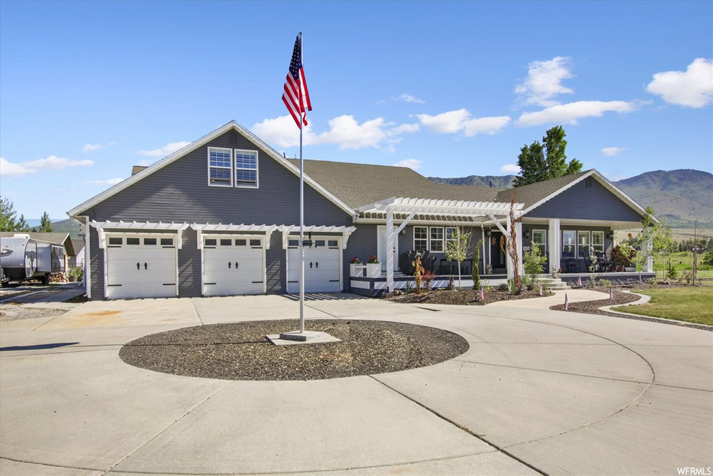 5476 E 2475 N, Eden, UT 84310